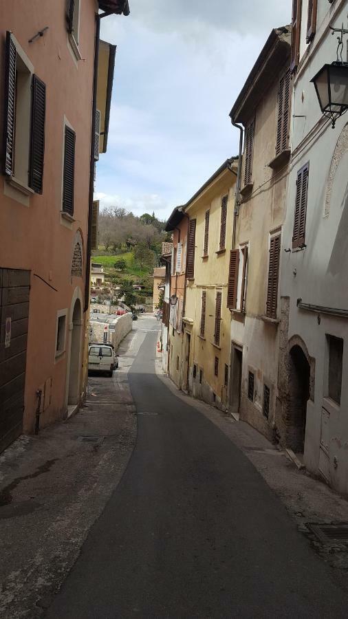 Apartmán Via Della Posterna Spoleto Exteriér fotografie