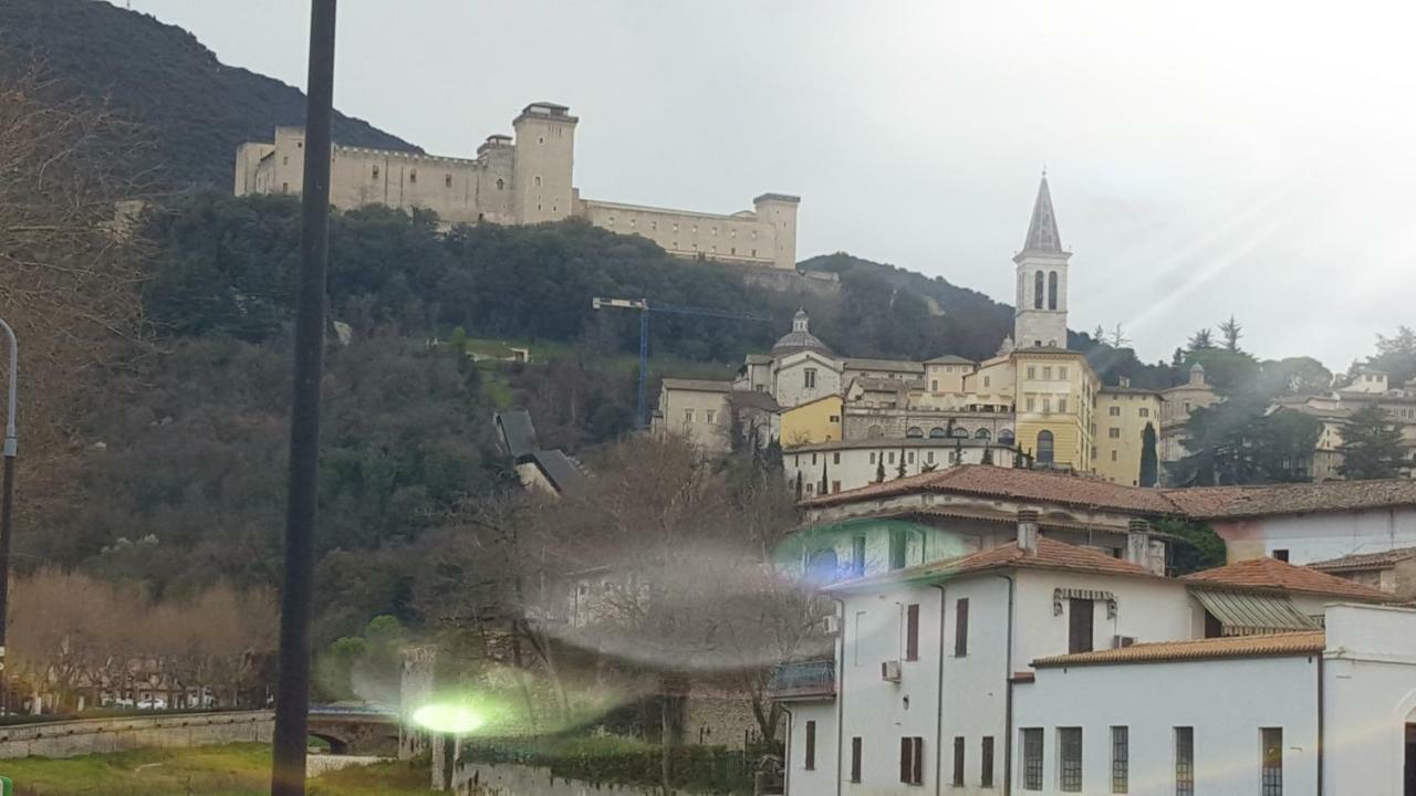 Apartmán Via Della Posterna Spoleto Exteriér fotografie